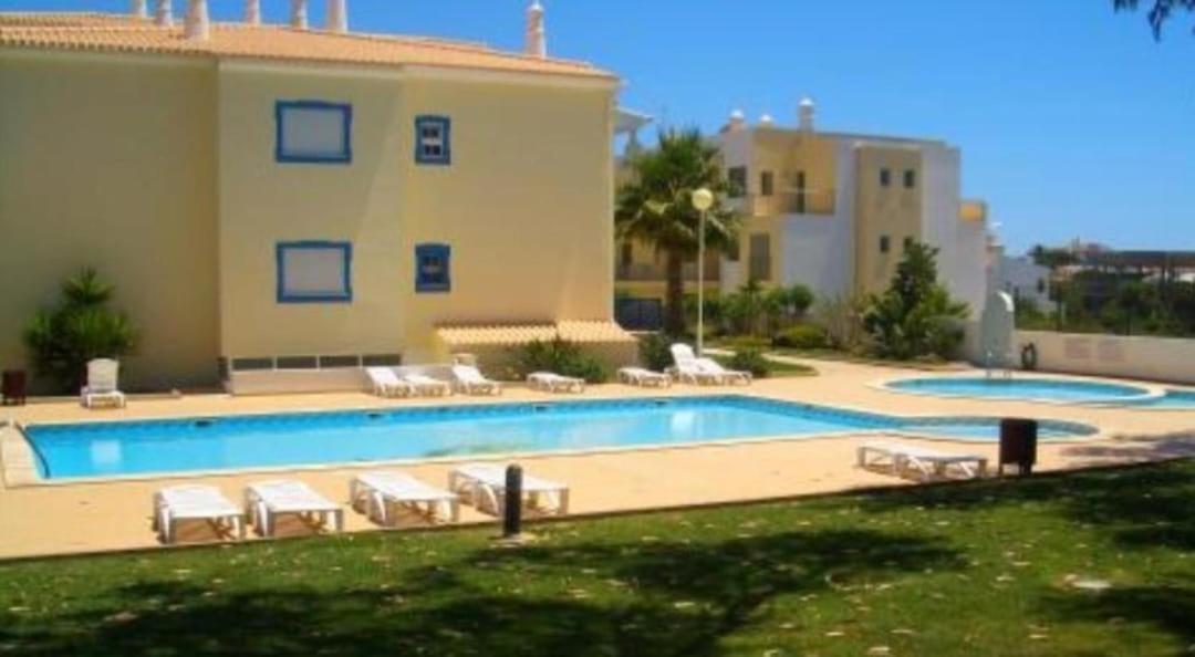 אלבופיירה Flamingo'S Apartment W/ 2 Swimming Pool מראה חיצוני תמונה